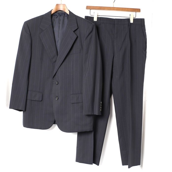 バーバリーのスーツ人気10選 品質が高く、高級感のある生地を使用