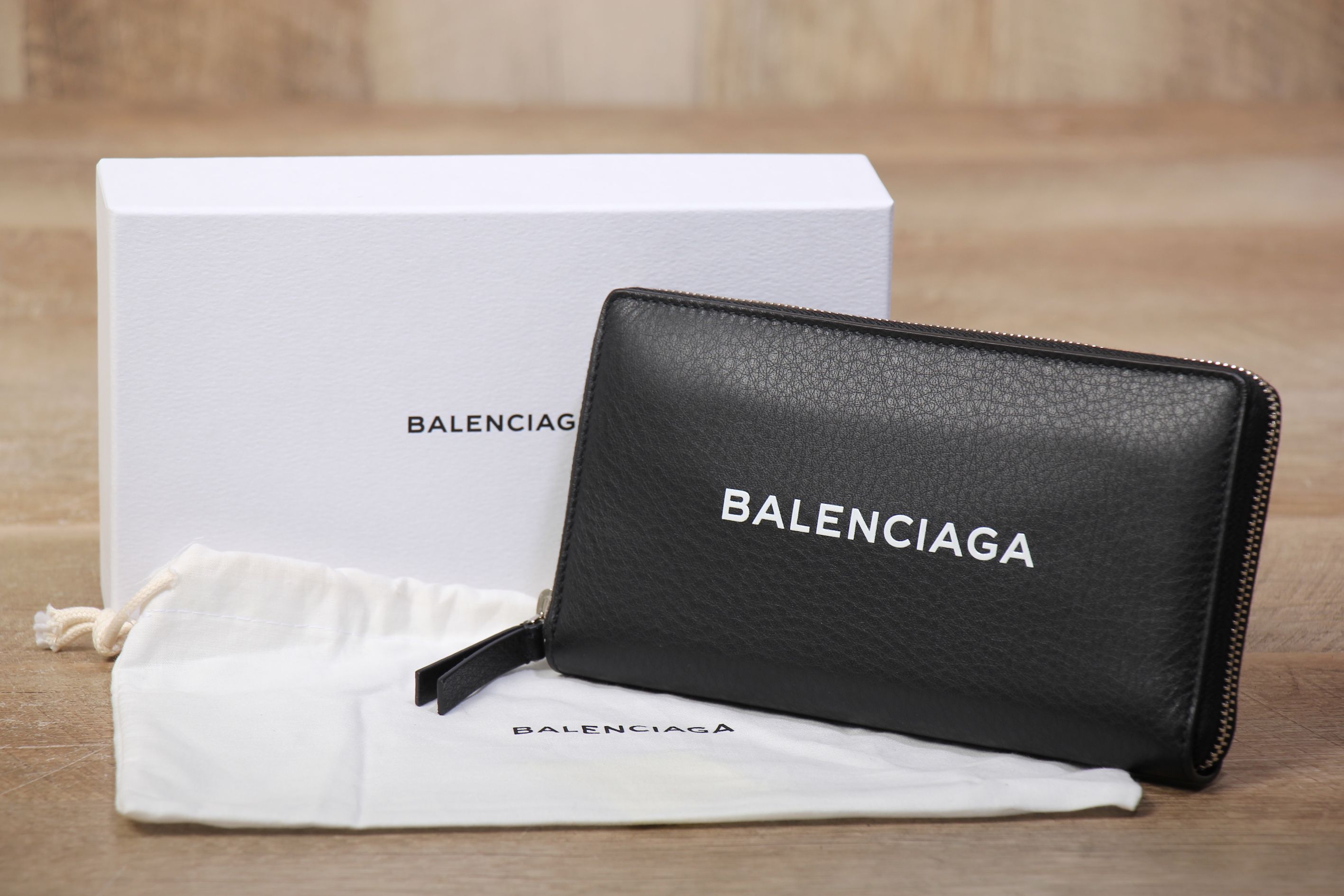 大割引 BALENCIAGA バレンシアガ 財布 グレーブルー ミニウォレット 箱