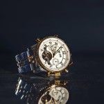 セイコーが誇るドレスウォッチブランド「クレドール」の時計を身に着ける