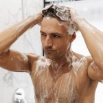 男の頭皮臭の原因・対策とおすすめのシャンプーを徹底解説
